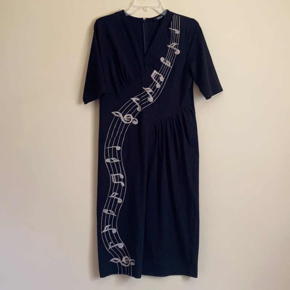 Women’s black dress, never worn